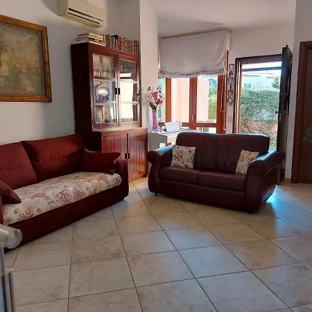 La Casa Di Eledo Holiday home *
