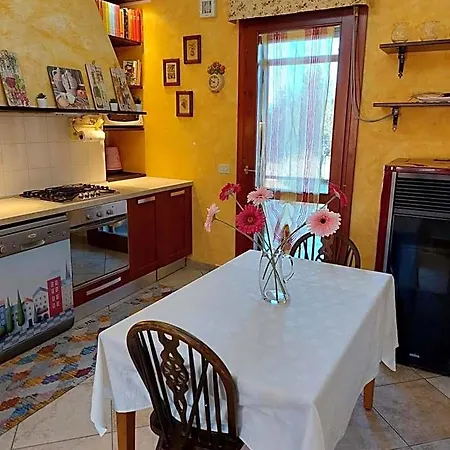 בית נופש La Casa Di Eledo קאפוטרה